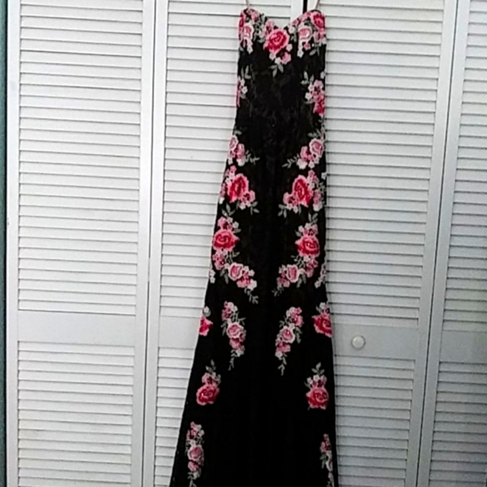 La Femme Fashion Dress